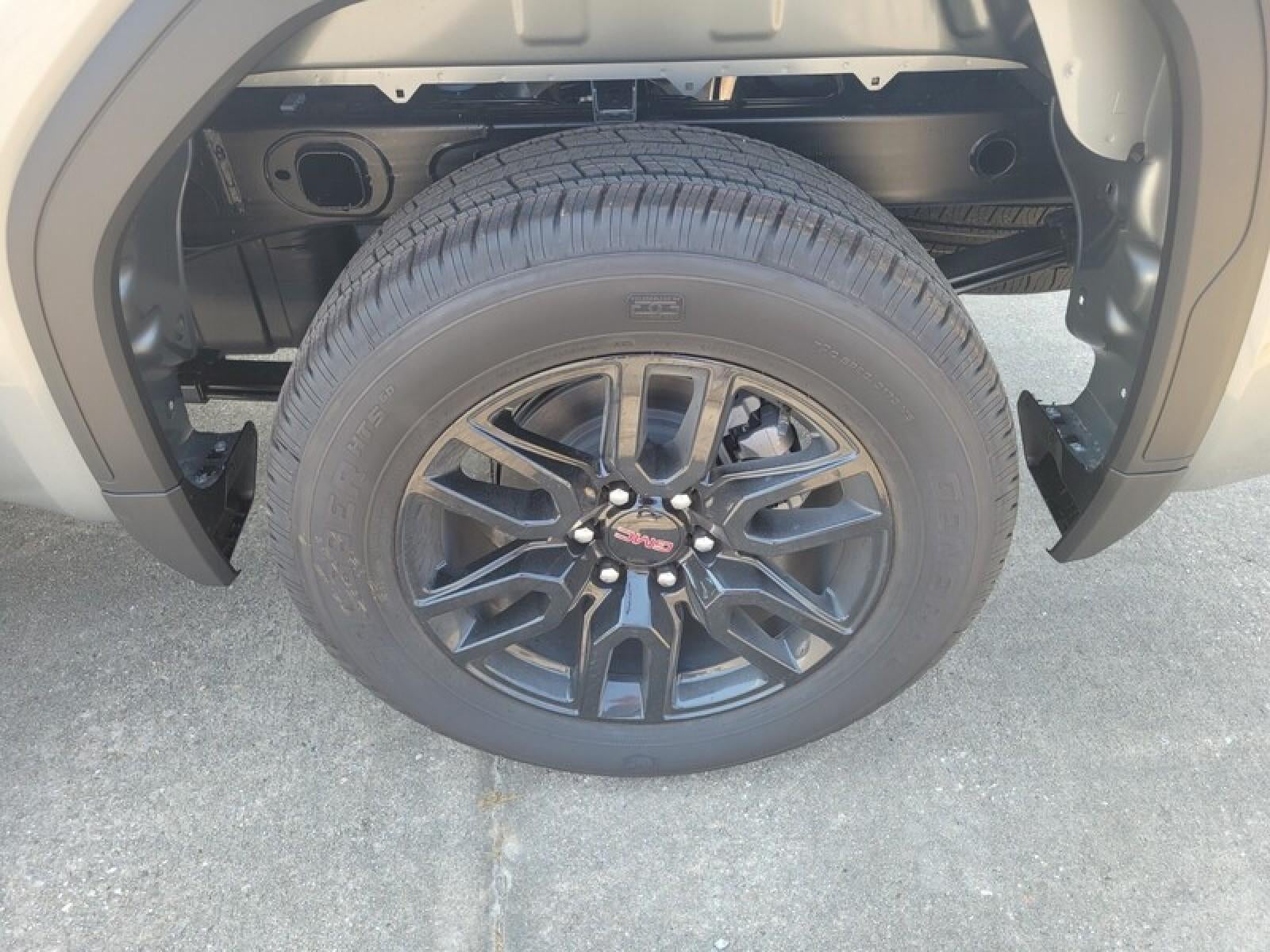 2026 GMC Sierra 1500 Crew Cab Short Box 2-Wheel Drive Elevation