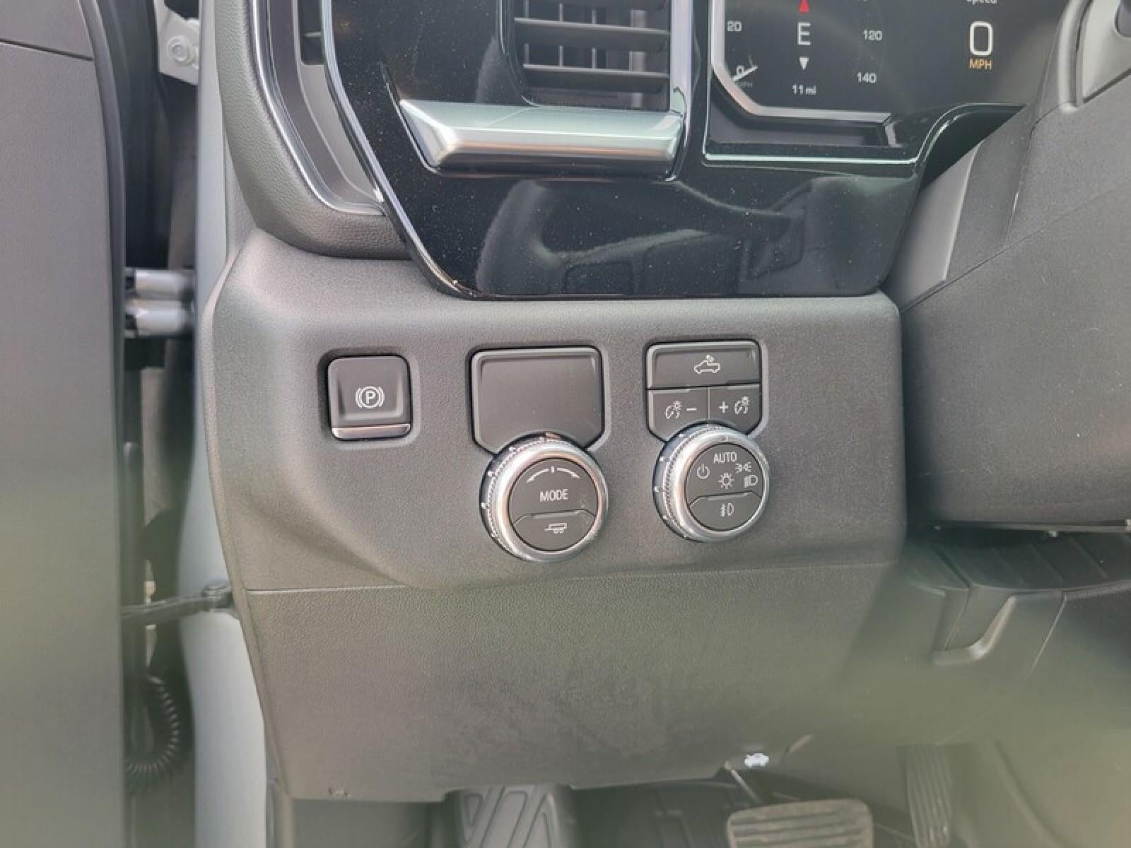 2026 GMC Sierra 1500 Crew Cab Short Box 2-Wheel Drive Elevation