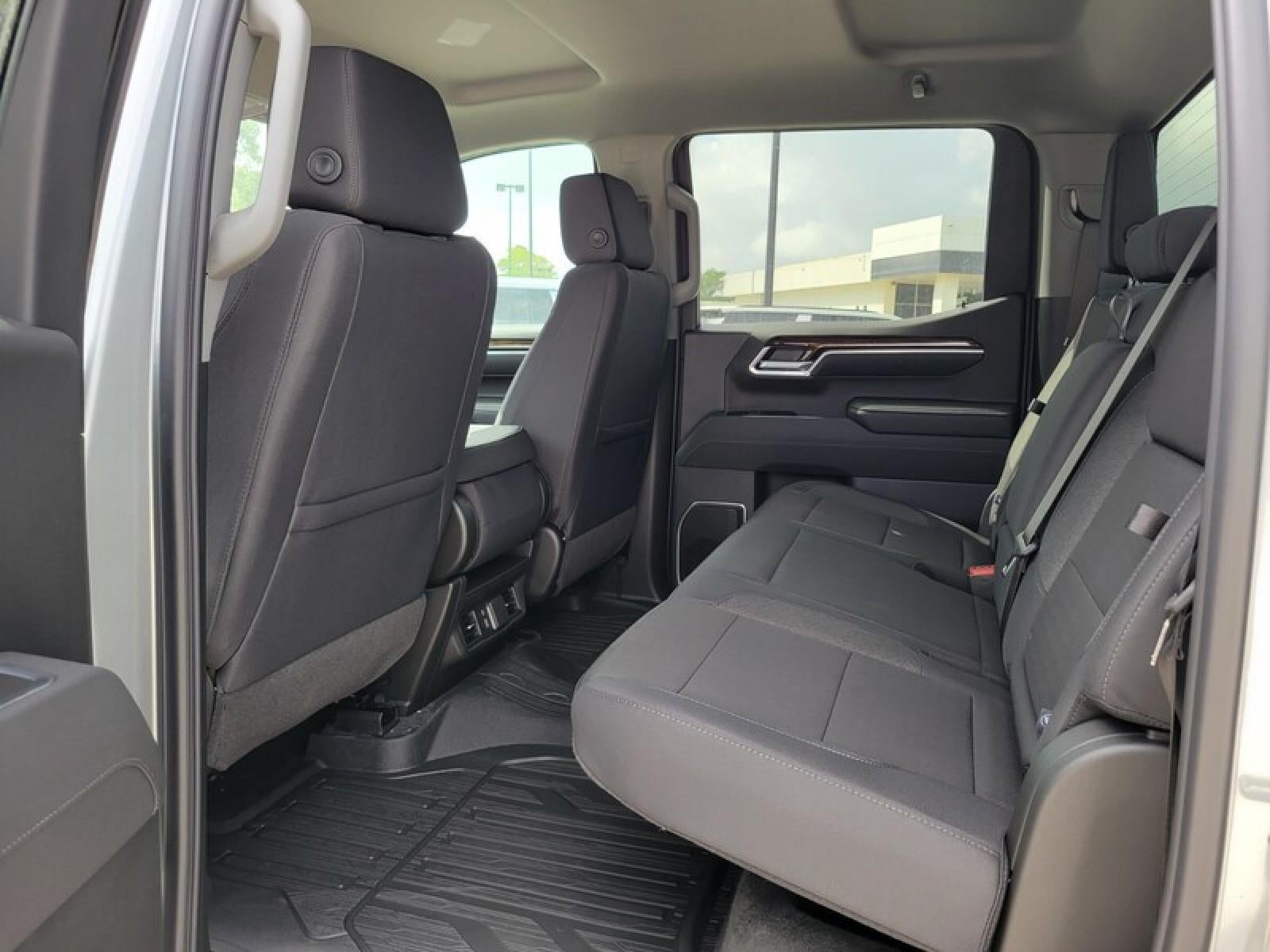 2026 GMC Sierra 1500 Crew Cab Short Box 2-Wheel Drive Elevation