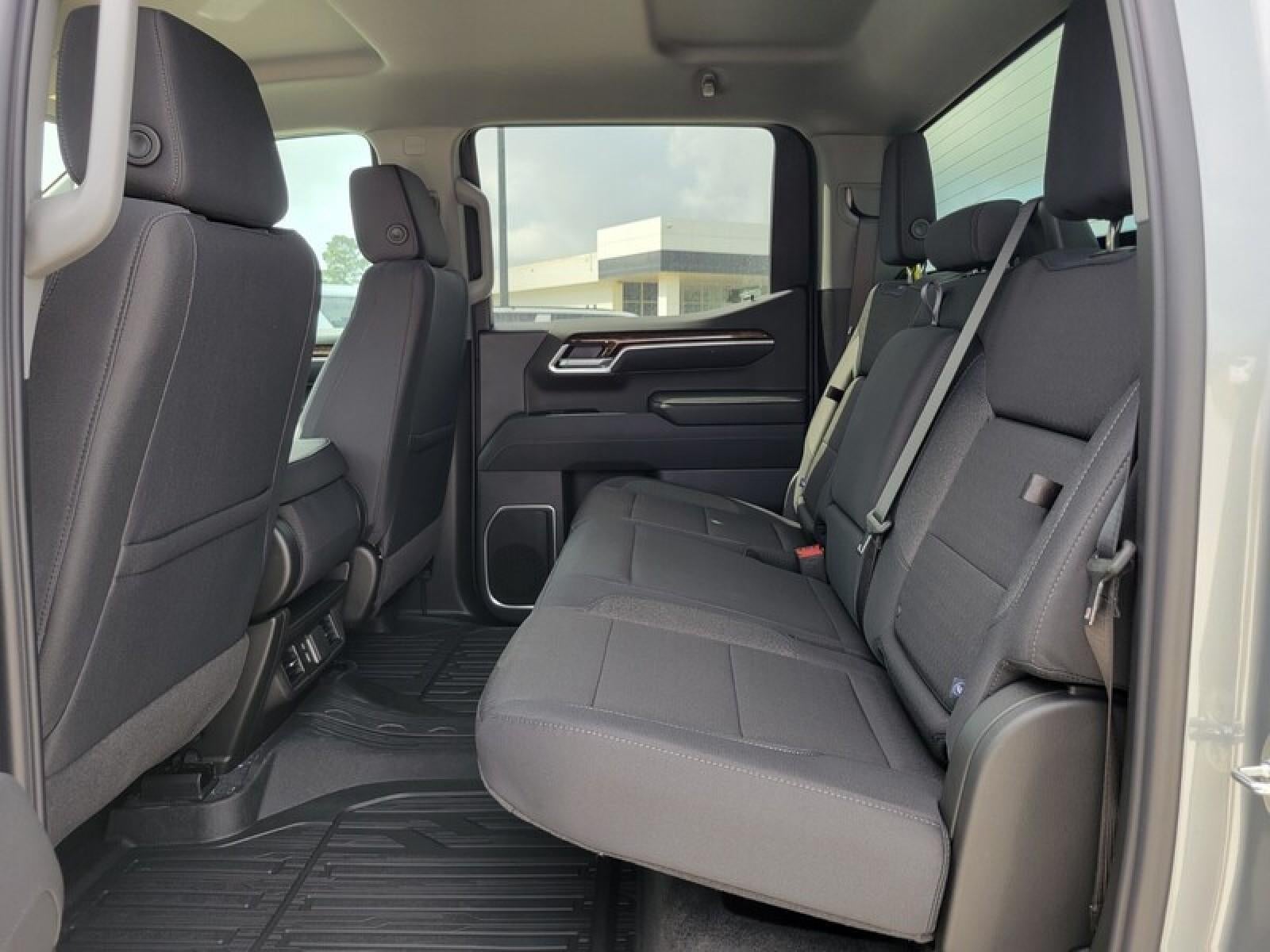 2026 GMC Sierra 1500 Crew Cab Short Box 2-Wheel Drive Elevation