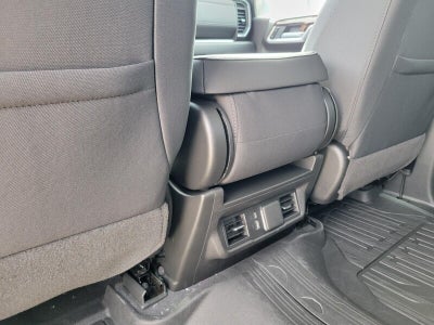 2026 GMC Sierra 1500 Crew Cab Short Box 2-Wheel Drive Elevation