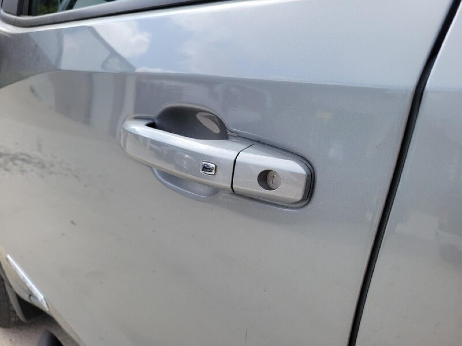 2026 GMC Sierra 1500 Crew Cab Short Box 2-Wheel Drive Elevation