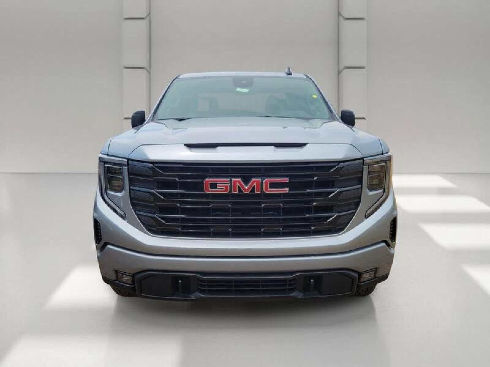 2026 GMC Sierra 1500 Crew Cab Short Box 2-Wheel Drive Elevation