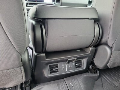 2026 GMC Sierra 1500 Crew Cab Short Box 2-Wheel Drive Elevation