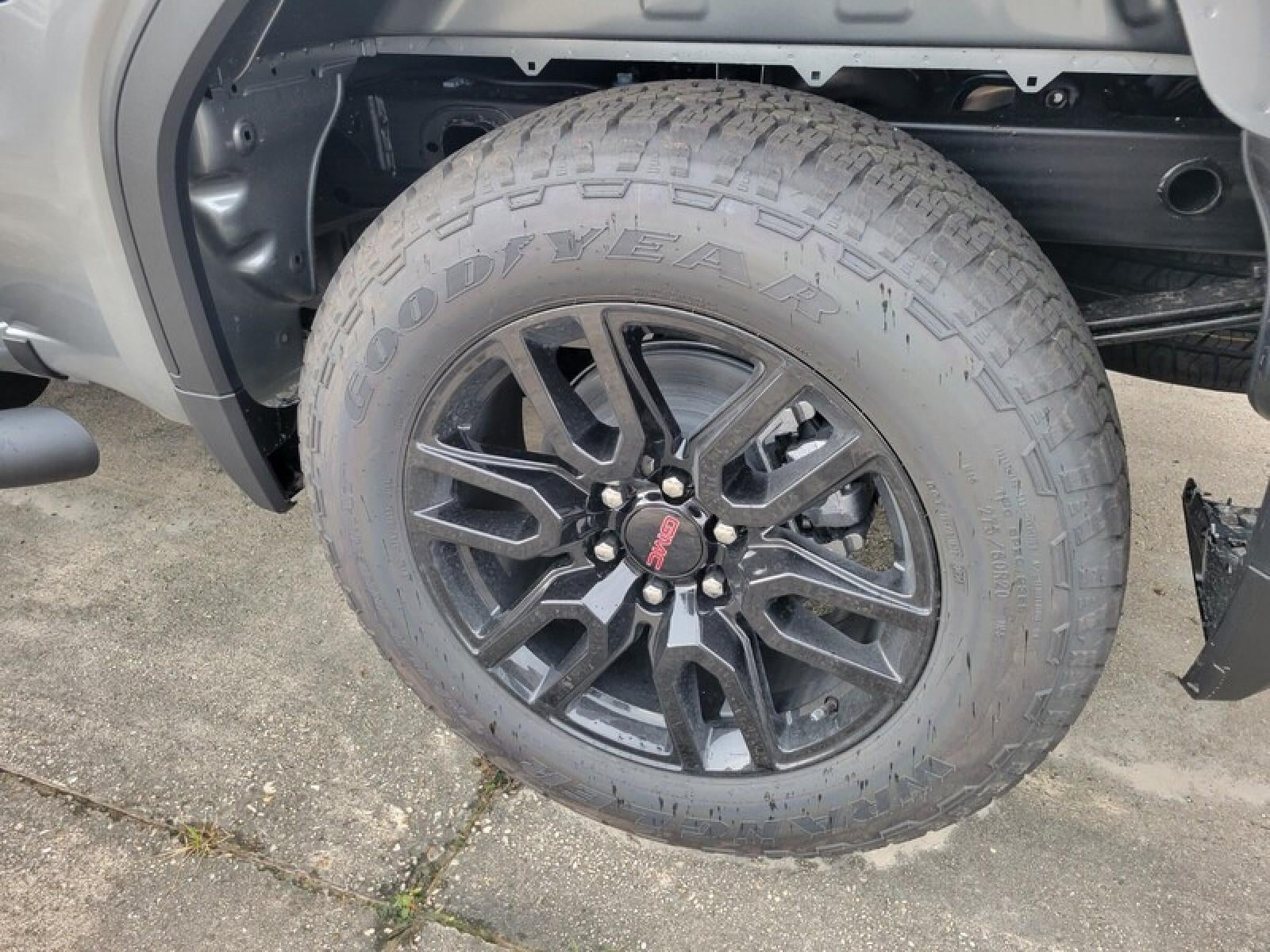 2026 GMC Sierra 1500 Crew Cab Short Box 2-Wheel Drive Elevation