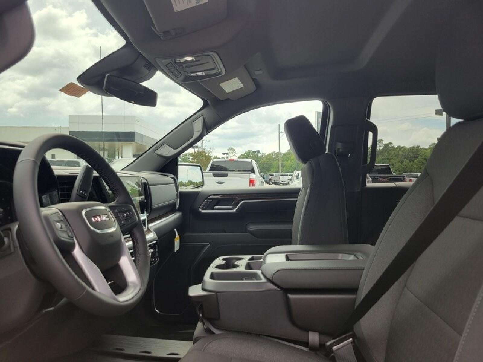 2026 GMC Sierra 1500 Crew Cab Short Box 2-Wheel Drive Elevation