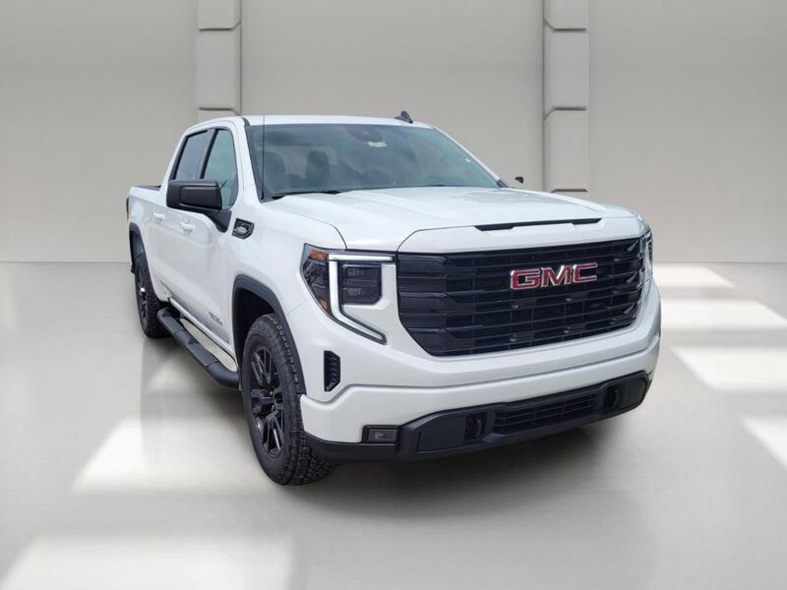 2026 GMC Sierra 1500 Crew Cab Short Box 2-Wheel Drive Elevation