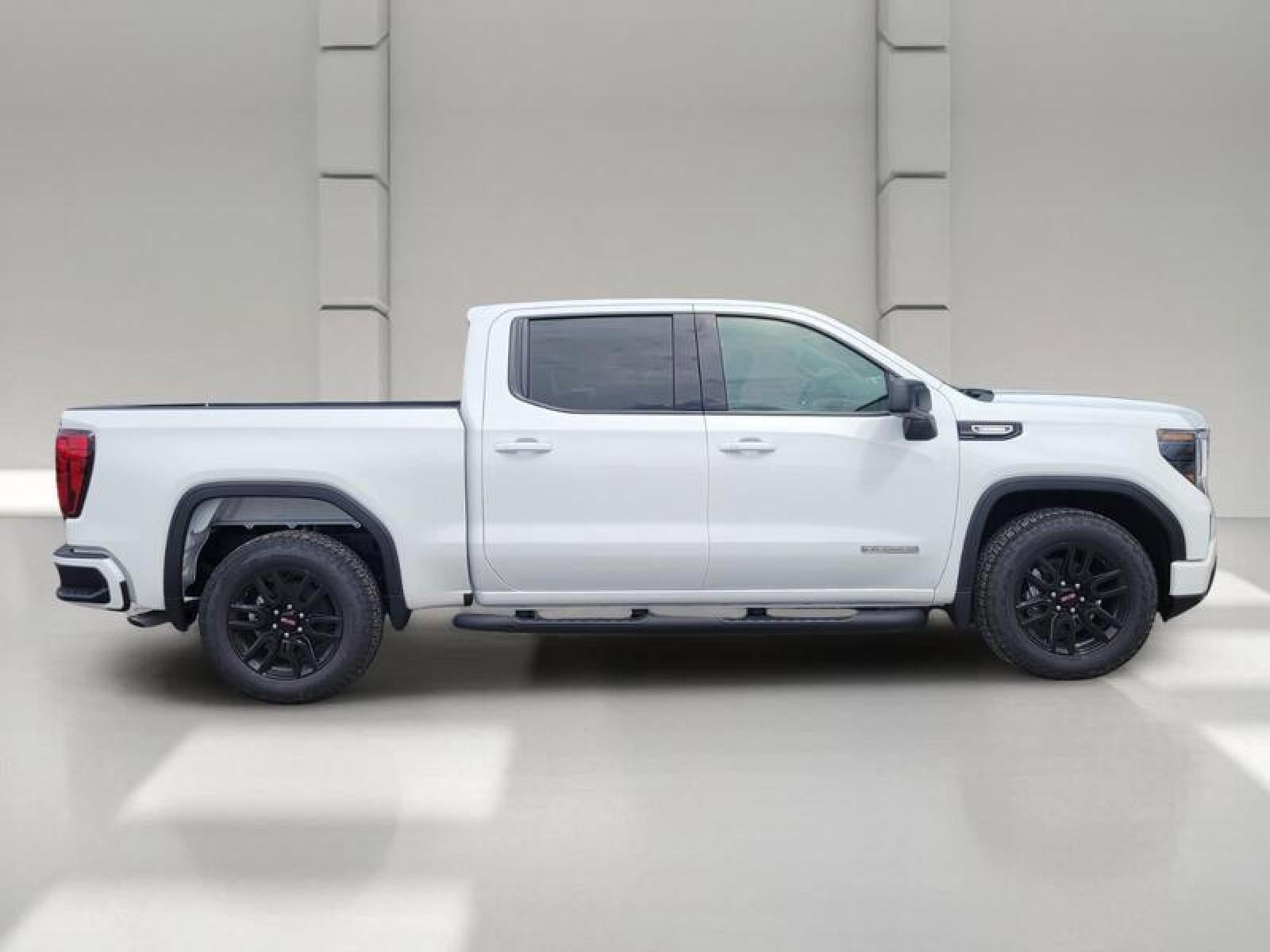2026 GMC Sierra 1500 Crew Cab Short Box 2-Wheel Drive Elevation
