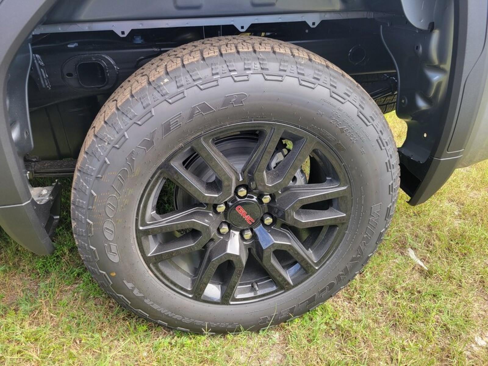 2026 GMC Sierra 1500 Crew Cab Short Box 2-Wheel Drive Elevation