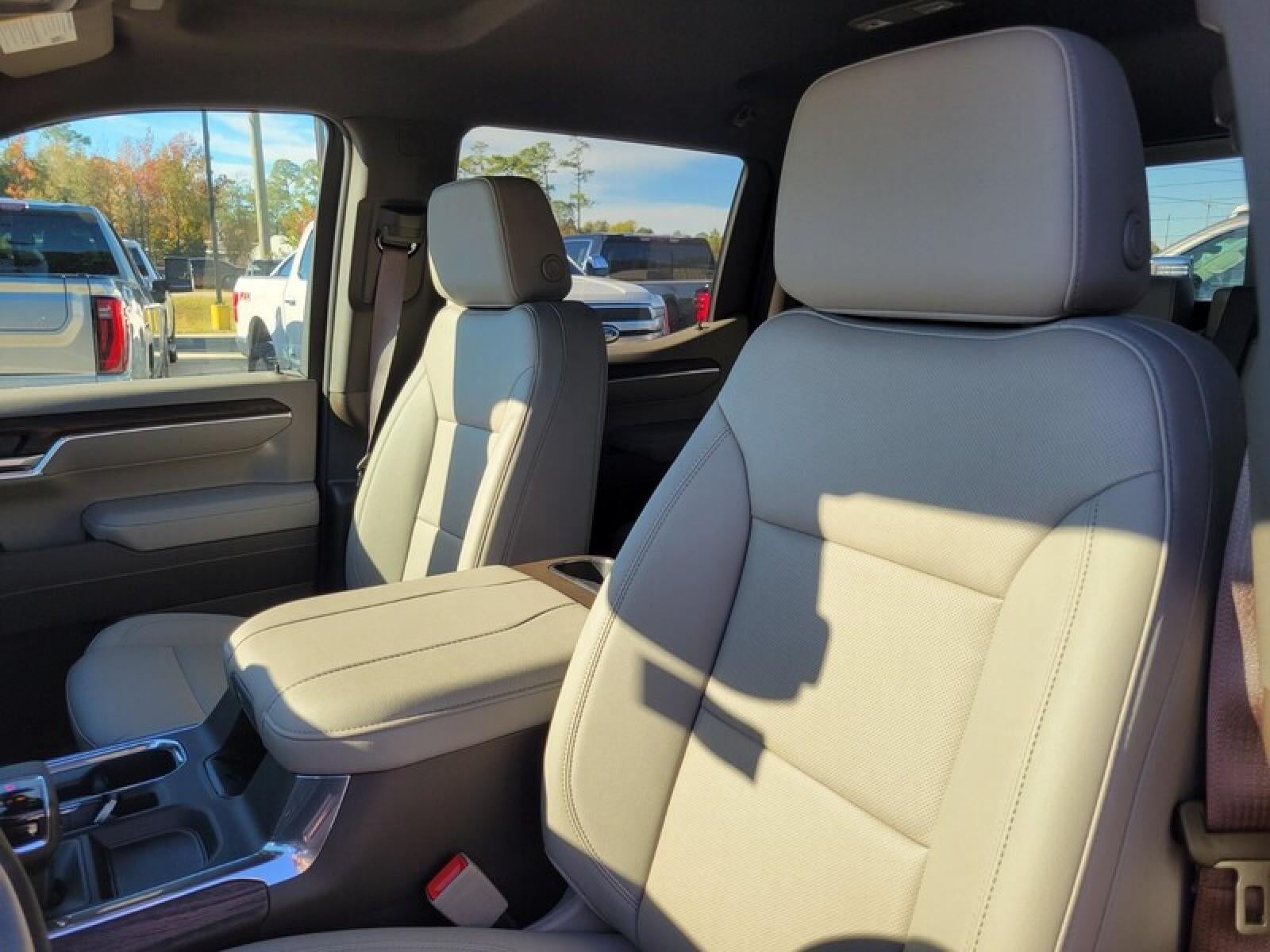 2026 GMC Sierra 1500 Crew Cab Short Box 2-Wheel Drive SLT