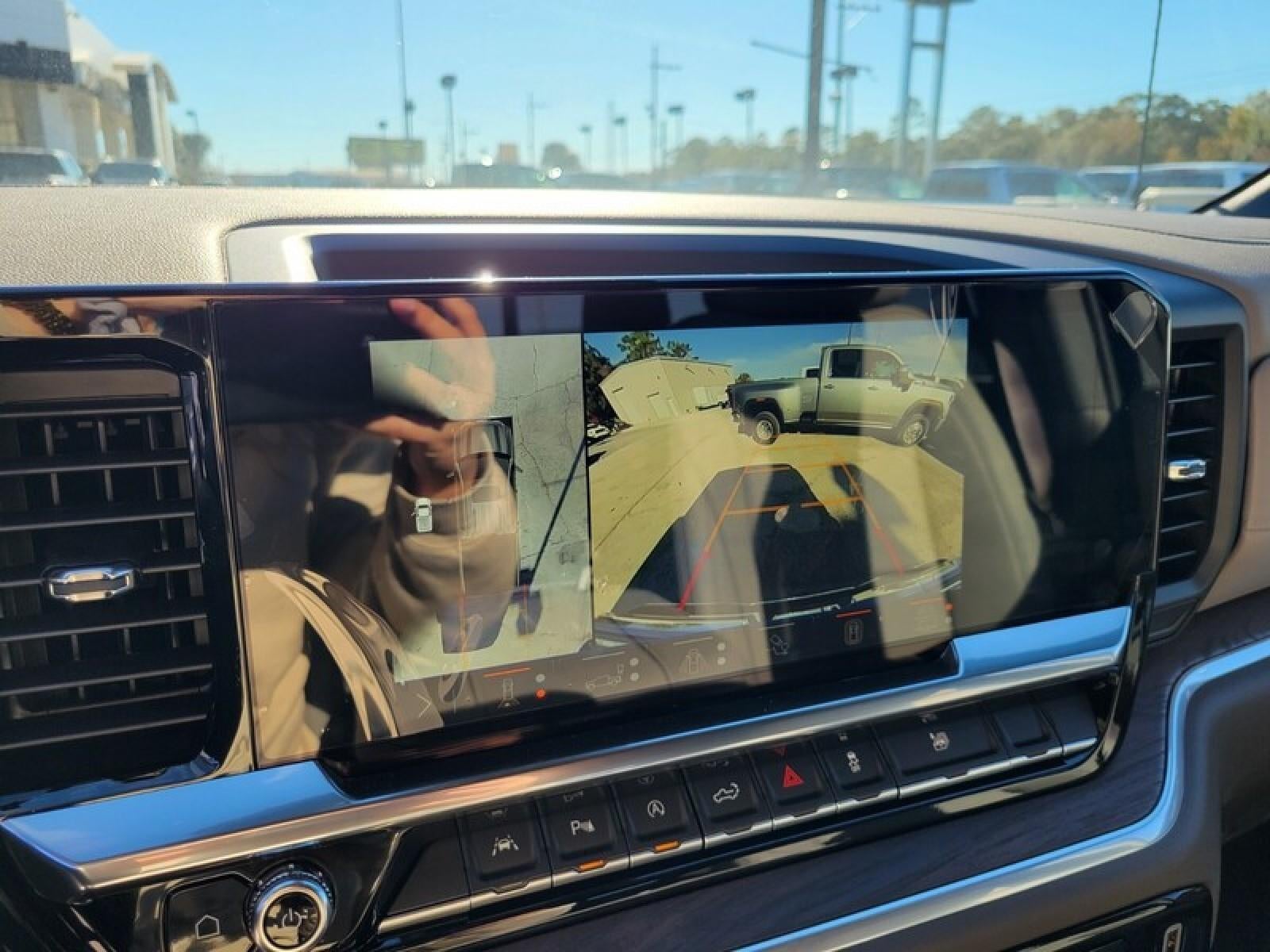 2026 GMC Sierra 1500 Crew Cab Short Box 2-Wheel Drive SLT