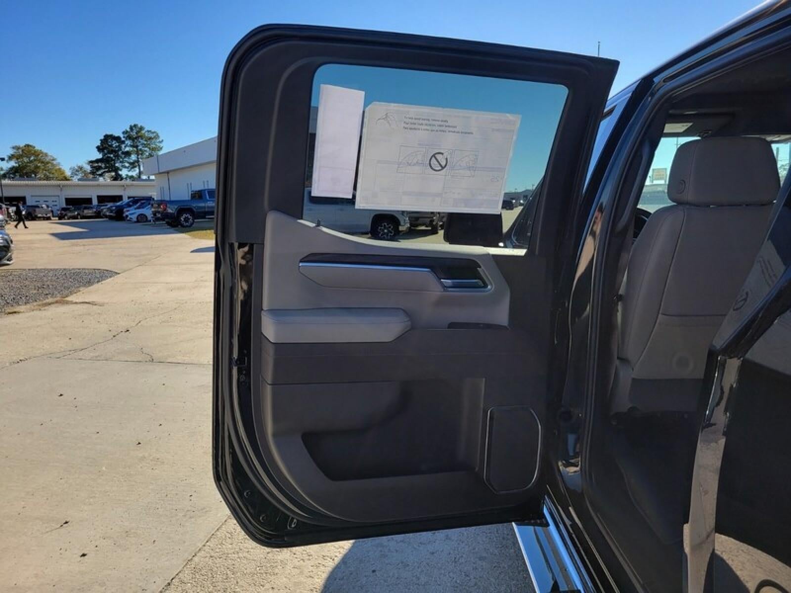 2026 GMC Sierra 1500 Crew Cab Short Box 2-Wheel Drive SLT