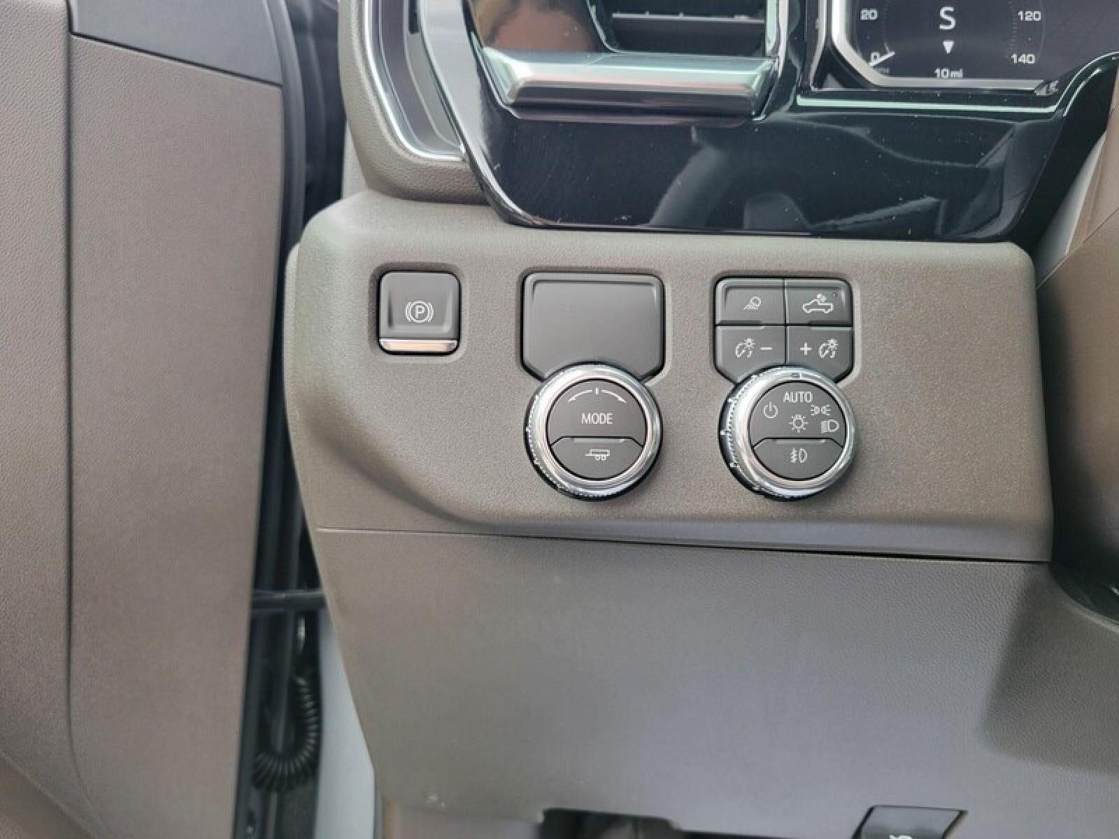 2026 GMC Sierra 1500 Crew Cab Short Box 2-Wheel Drive SLT