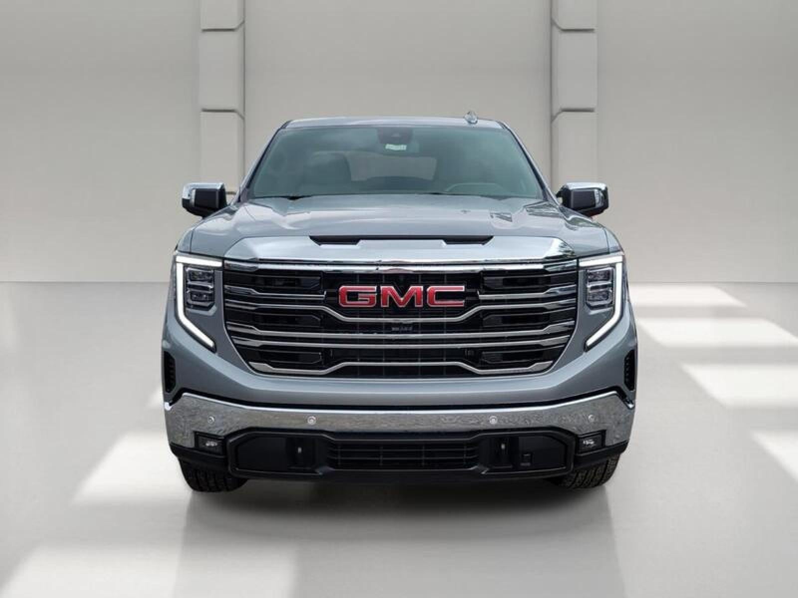 2026 GMC Sierra 1500 Crew Cab Short Box 2-Wheel Drive SLT
