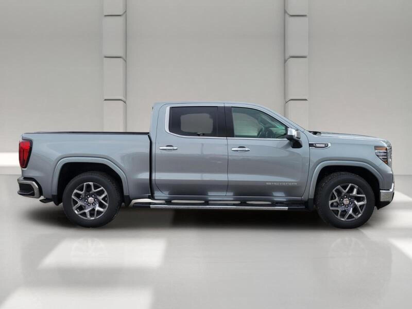 2026 GMC Sierra 1500 Crew Cab Short Box 2-Wheel Drive SLT