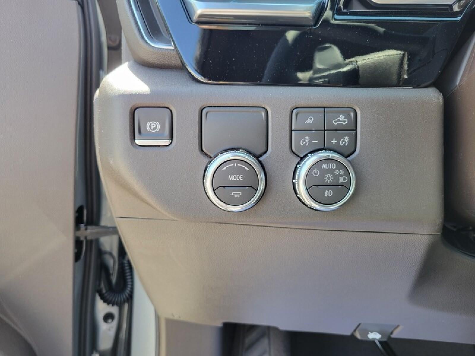 2026 GMC Sierra 1500 Crew Cab Short Box 2-Wheel Drive SLT