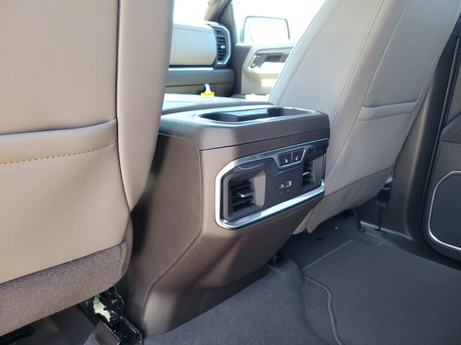 2026 GMC Sierra 1500 Crew Cab Short Box 2-Wheel Drive SLT