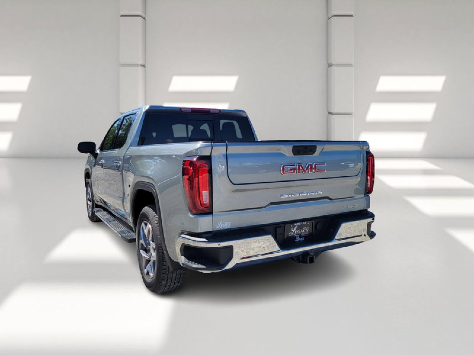 2026 GMC Sierra 1500 Crew Cab Short Box 2-Wheel Drive SLT