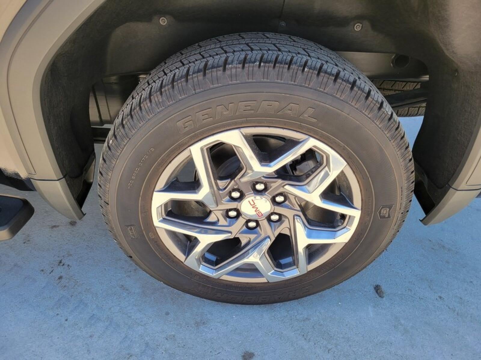 2026 GMC Sierra 1500 Crew Cab Short Box 2-Wheel Drive SLT