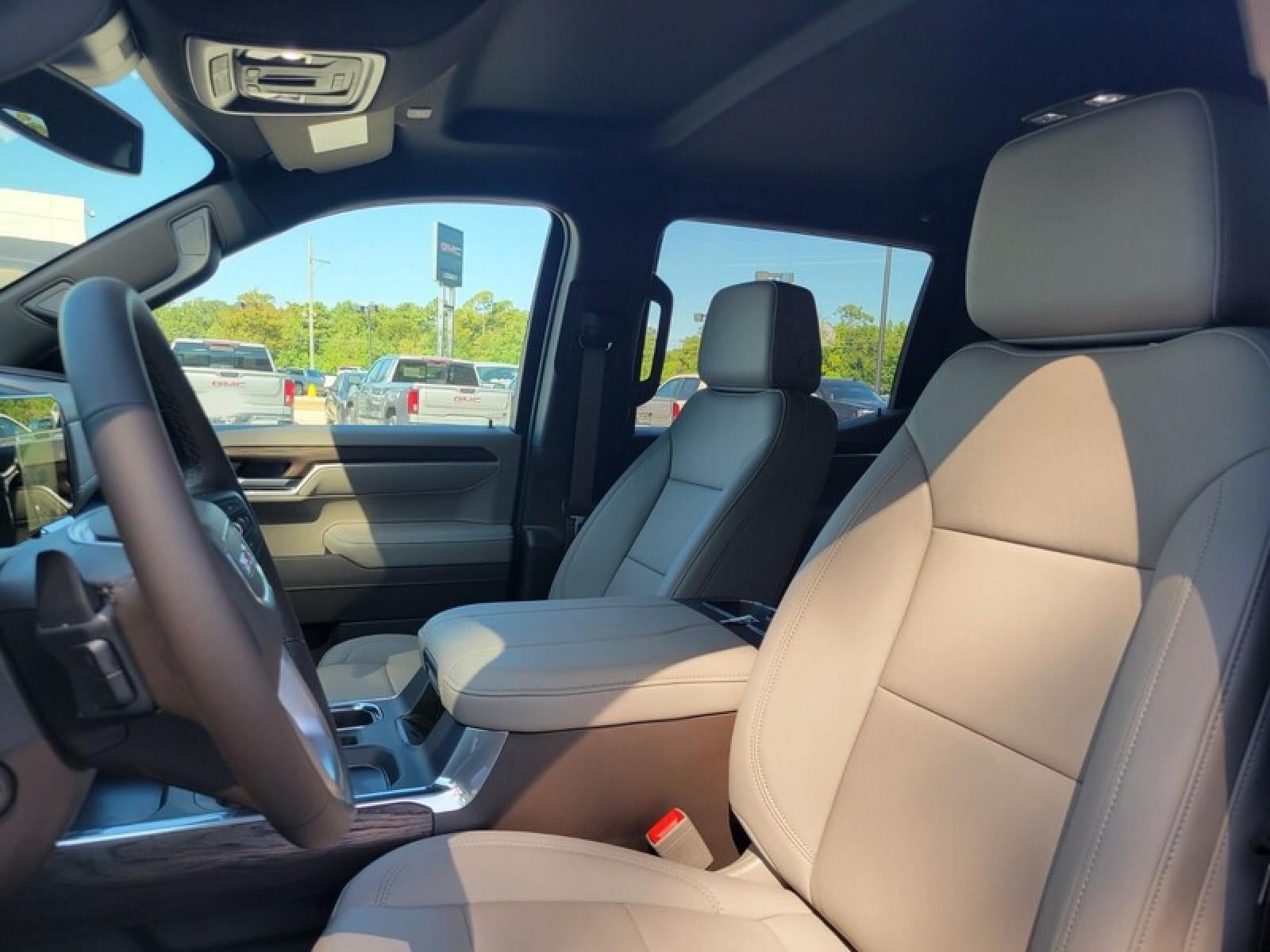 2026 GMC Sierra 1500 Crew Cab Short Box 2-Wheel Drive SLT