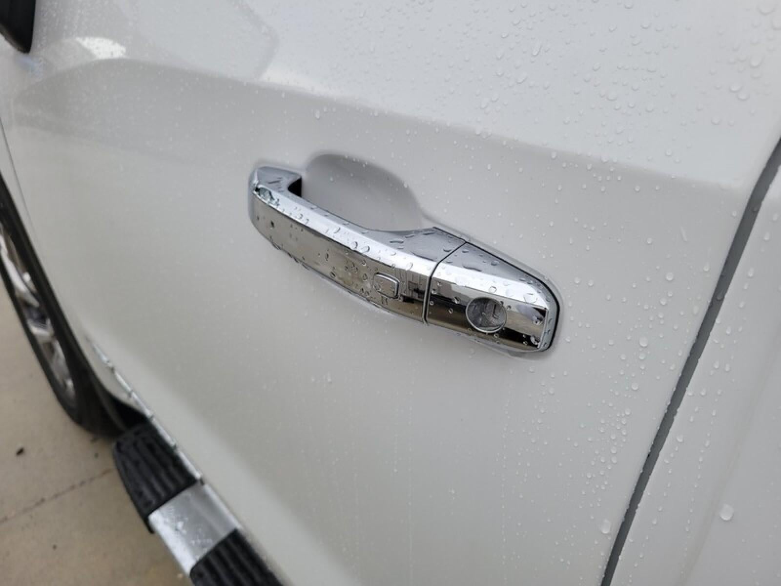 2026 GMC Sierra 1500 Crew Cab Short Box 2-Wheel Drive SLT