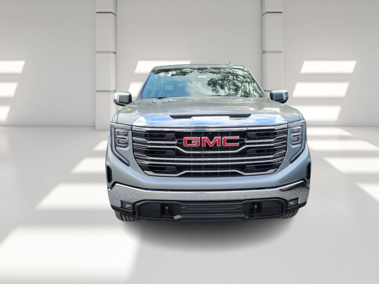 2026 GMC Sierra 1500 Crew Cab Short Box 2-Wheel Drive SLT