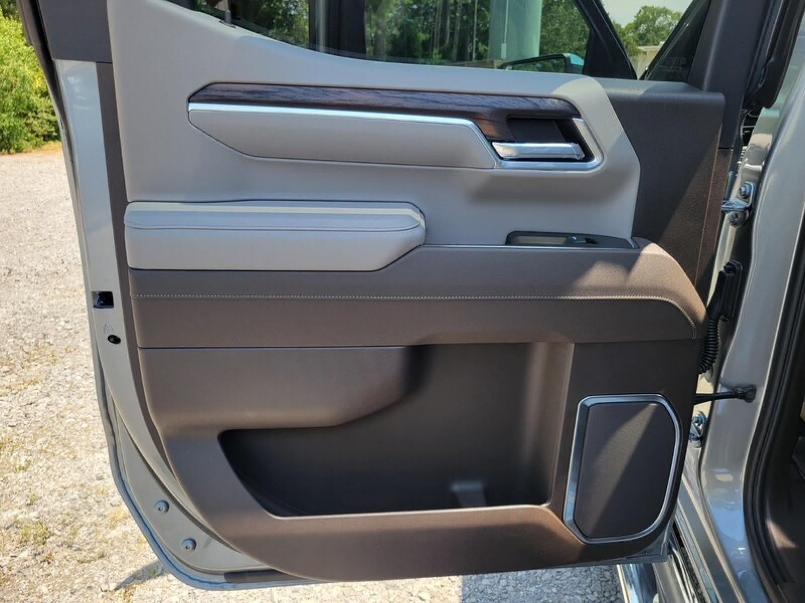 2026 GMC Sierra 1500 Crew Cab Short Box 2-Wheel Drive SLT