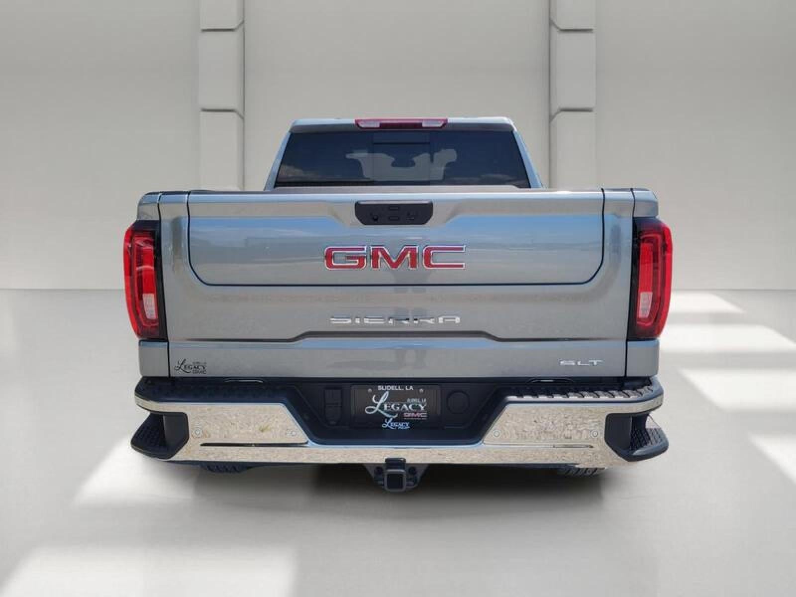 2026 GMC Sierra 1500 Crew Cab Short Box 2-Wheel Drive SLT