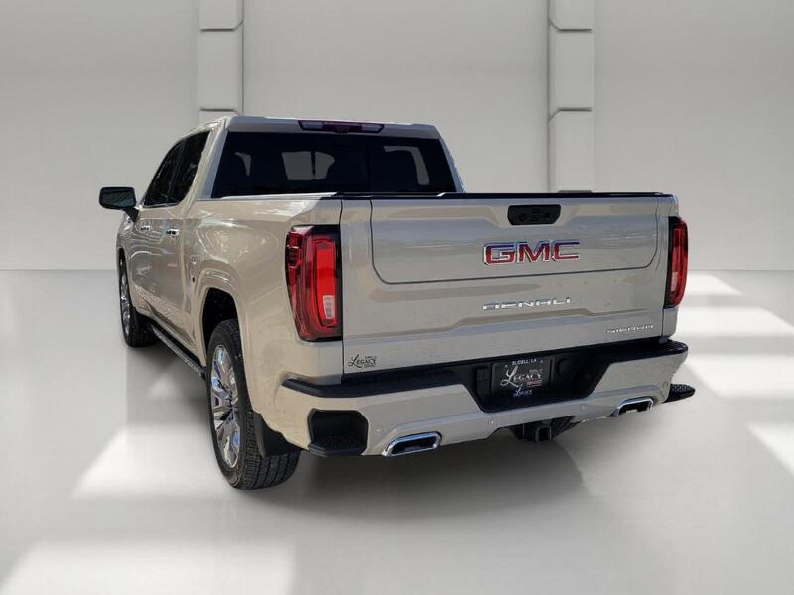 2026 GMC Sierra 1500 Crew Cab Short Box 2-Wheel Drive Denali