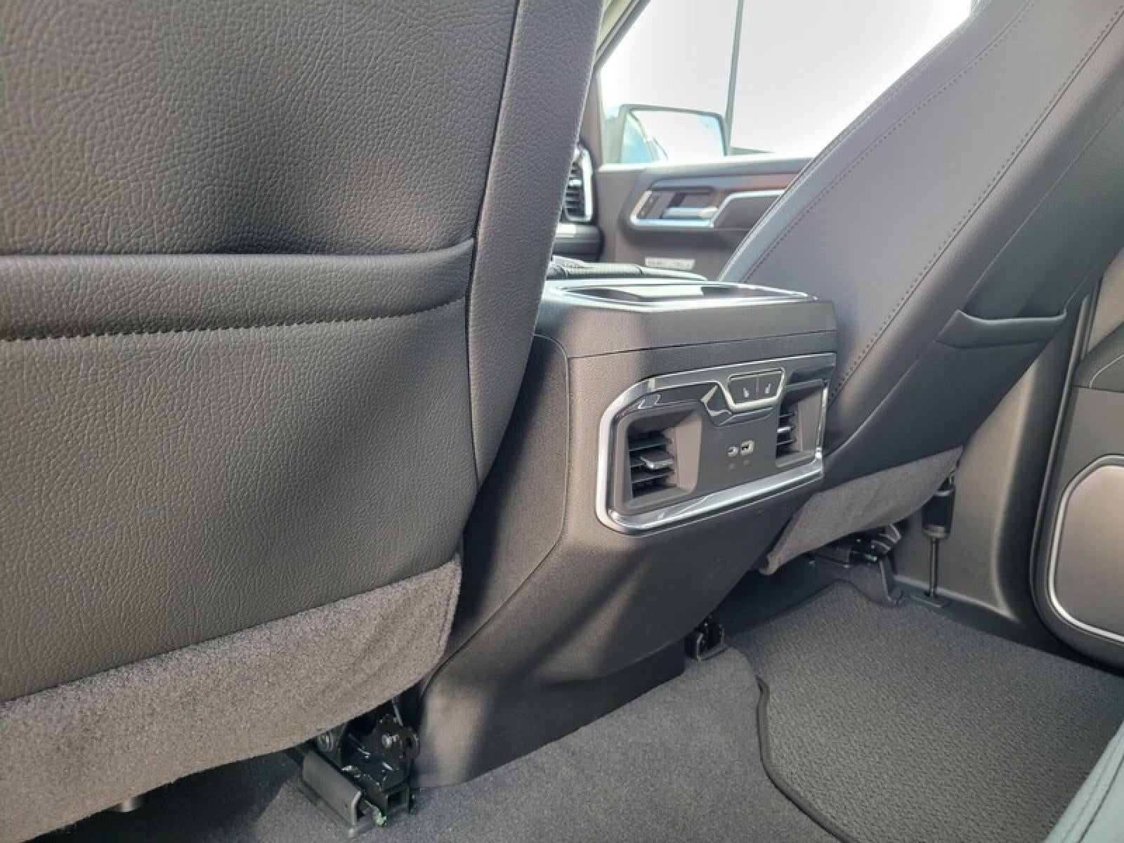 2026 GMC Sierra 1500 Crew Cab Short Box 2-Wheel Drive Denali