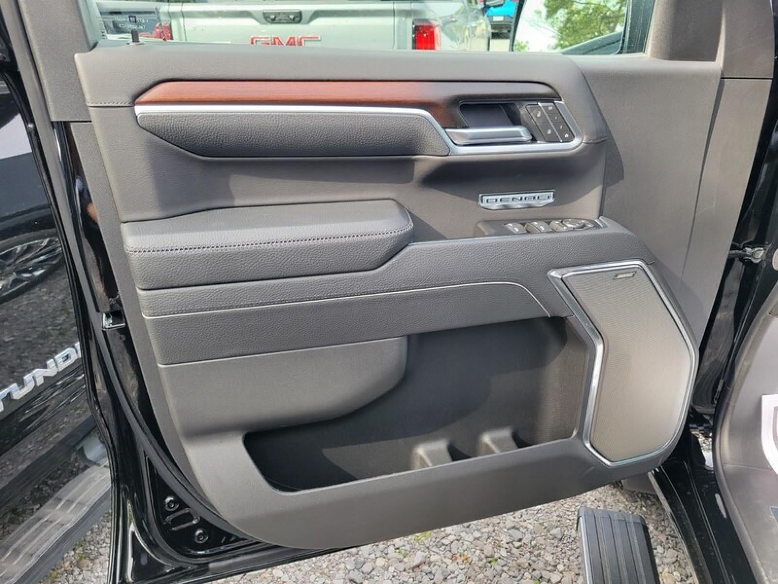 2026 GMC Sierra 1500 Crew Cab Short Box 2-Wheel Drive Denali