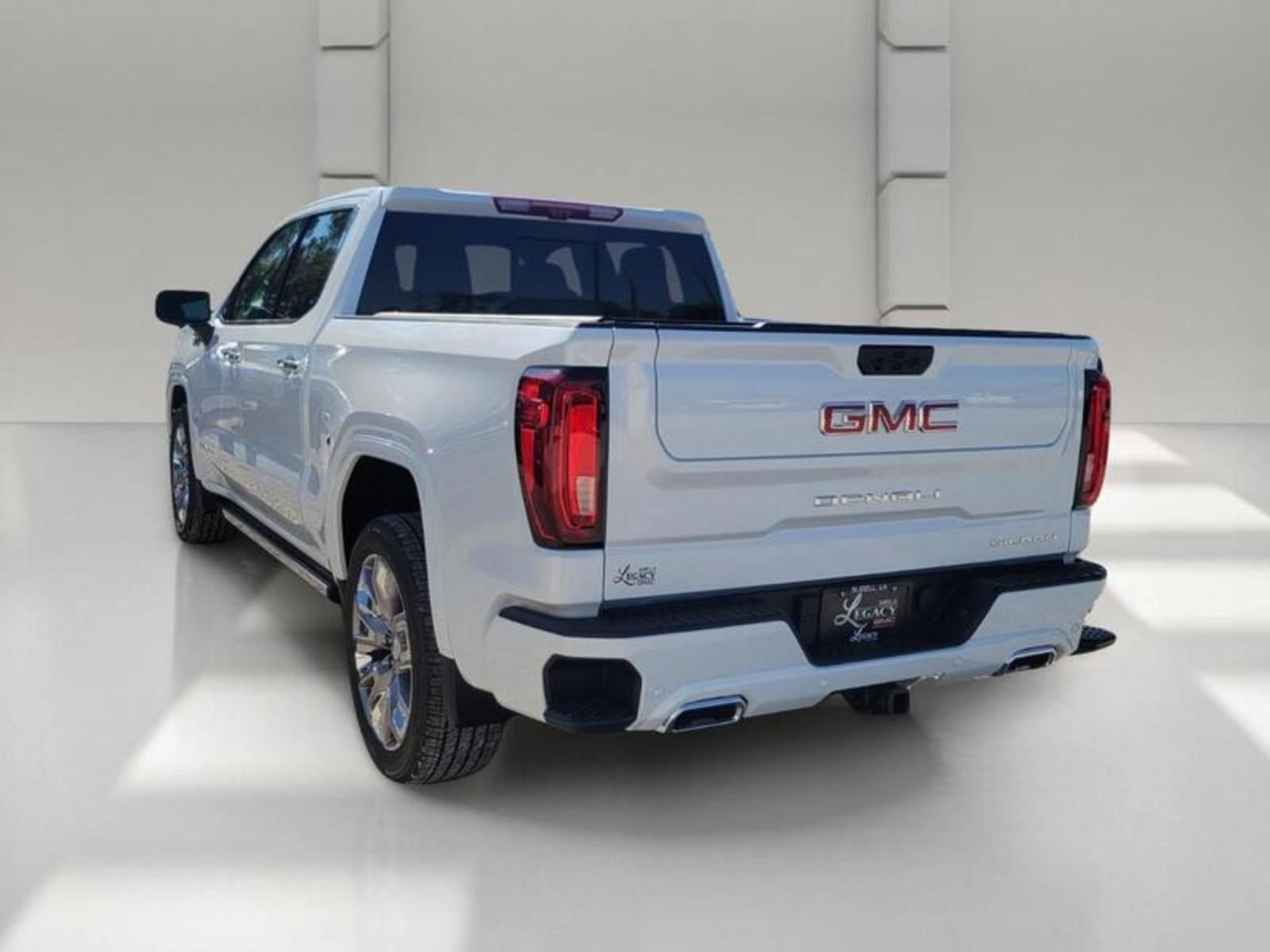 2026 GMC Sierra 1500 Crew Cab Short Box 2-Wheel Drive Denali