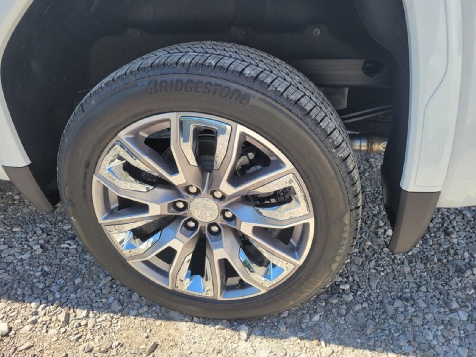 2026 GMC Sierra 1500 Crew Cab Short Box 2-Wheel Drive Denali