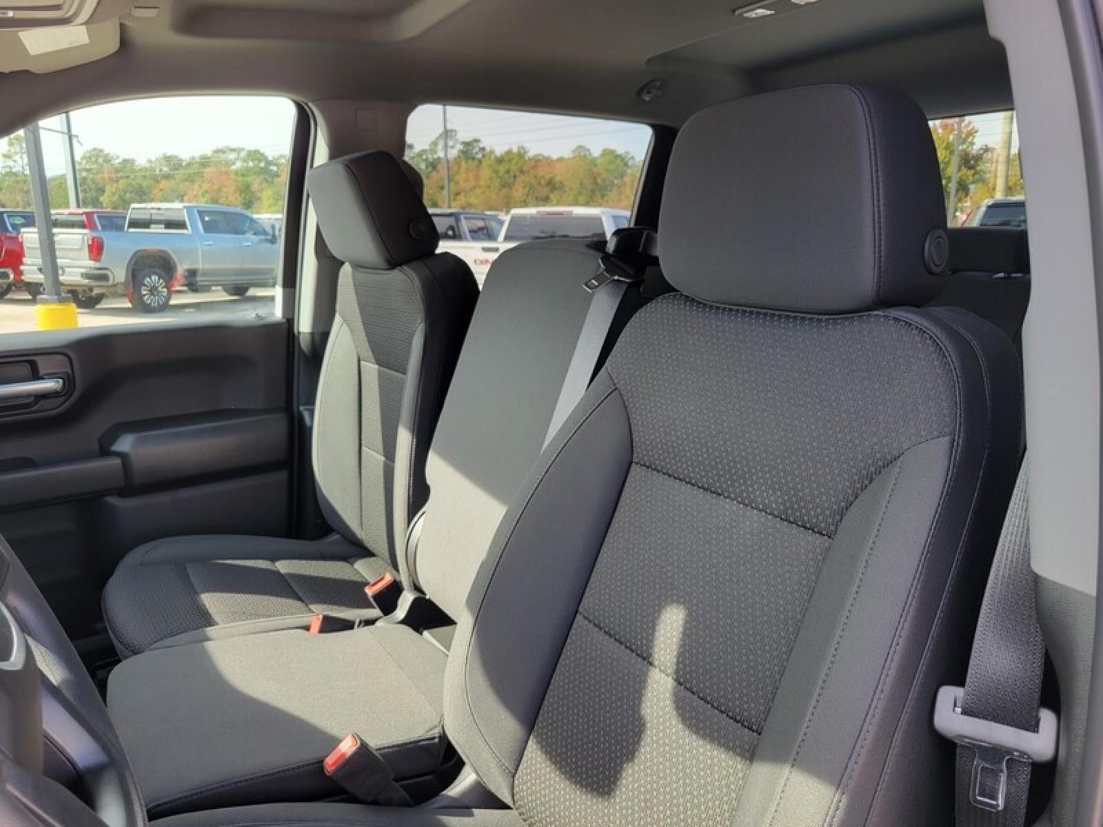 2026 GMC Sierra 1500 Crew Cab Short Box 4-Wheel Drive Pro