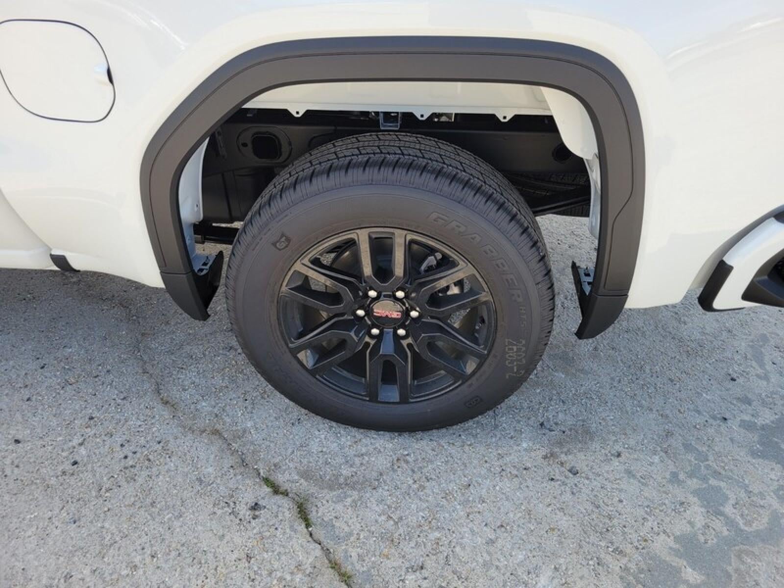 2026 GMC Sierra 1500 Crew Cab Short Box 4-Wheel Drive Pro