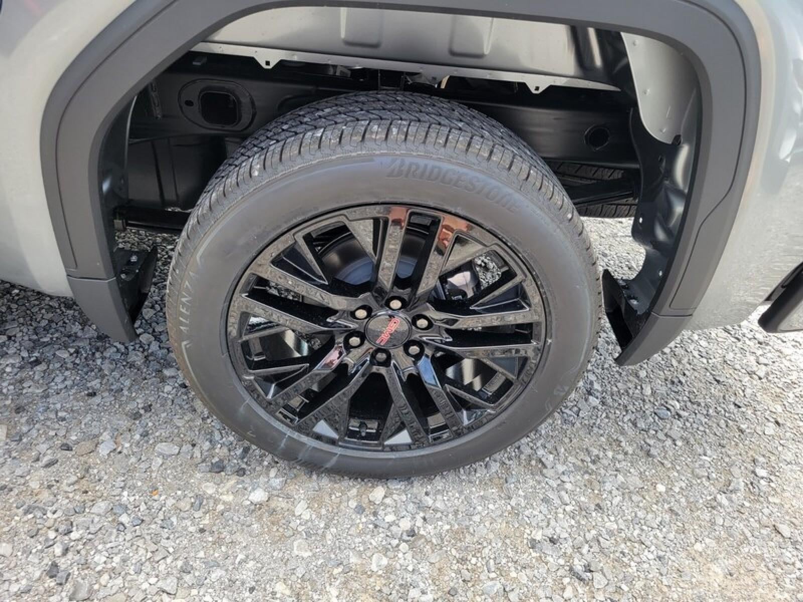 2026 GMC Sierra 1500 Crew Cab Short Box 4-Wheel Drive Elevation 3SB