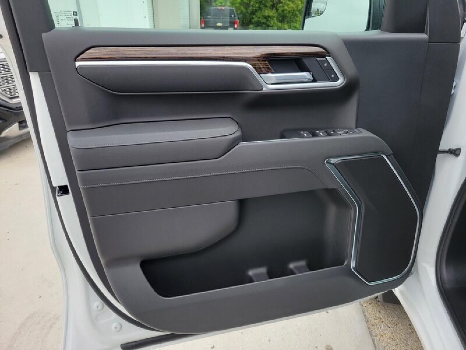 2026 GMC Sierra 1500 Crew Cab Short Box 4-Wheel Drive Elevation 3VL