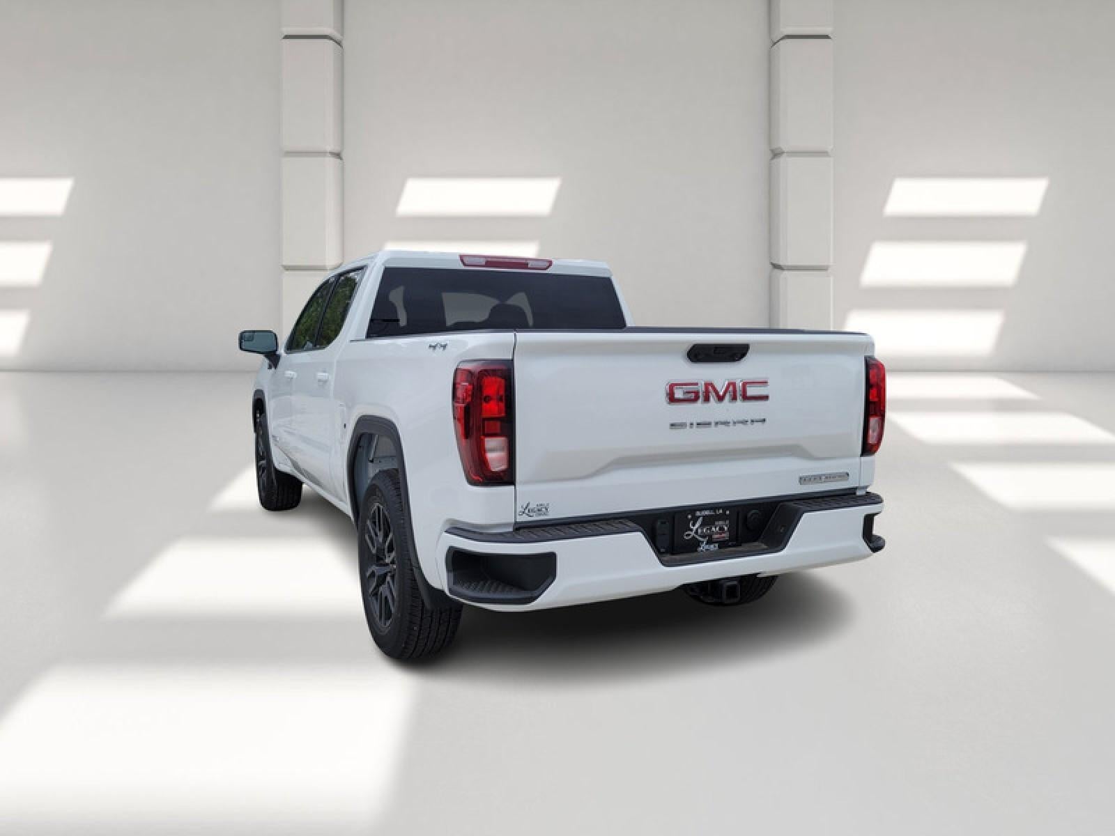 2026 GMC Sierra 1500 Crew Cab Short Box 4-Wheel Drive Elevation 3VL