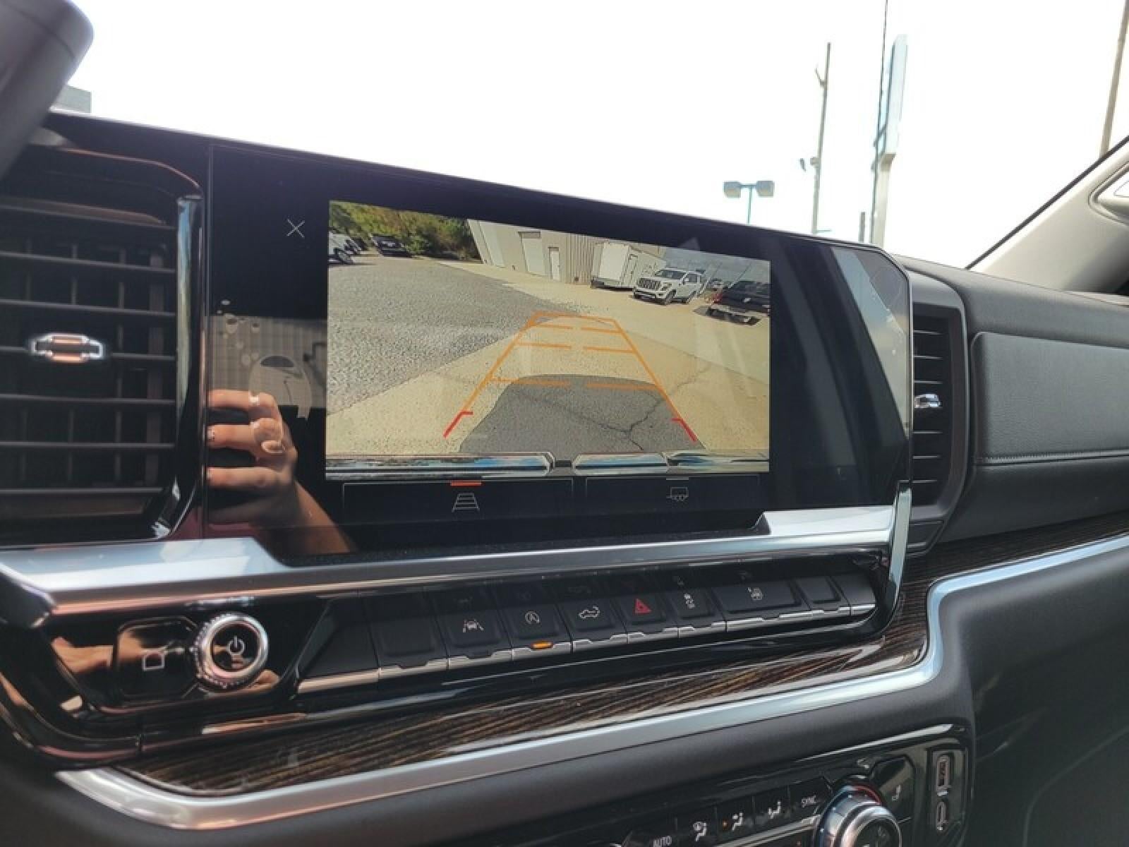 2026 GMC Sierra 1500 Double Cab Standard Box 2-Wheel Drive Elevation