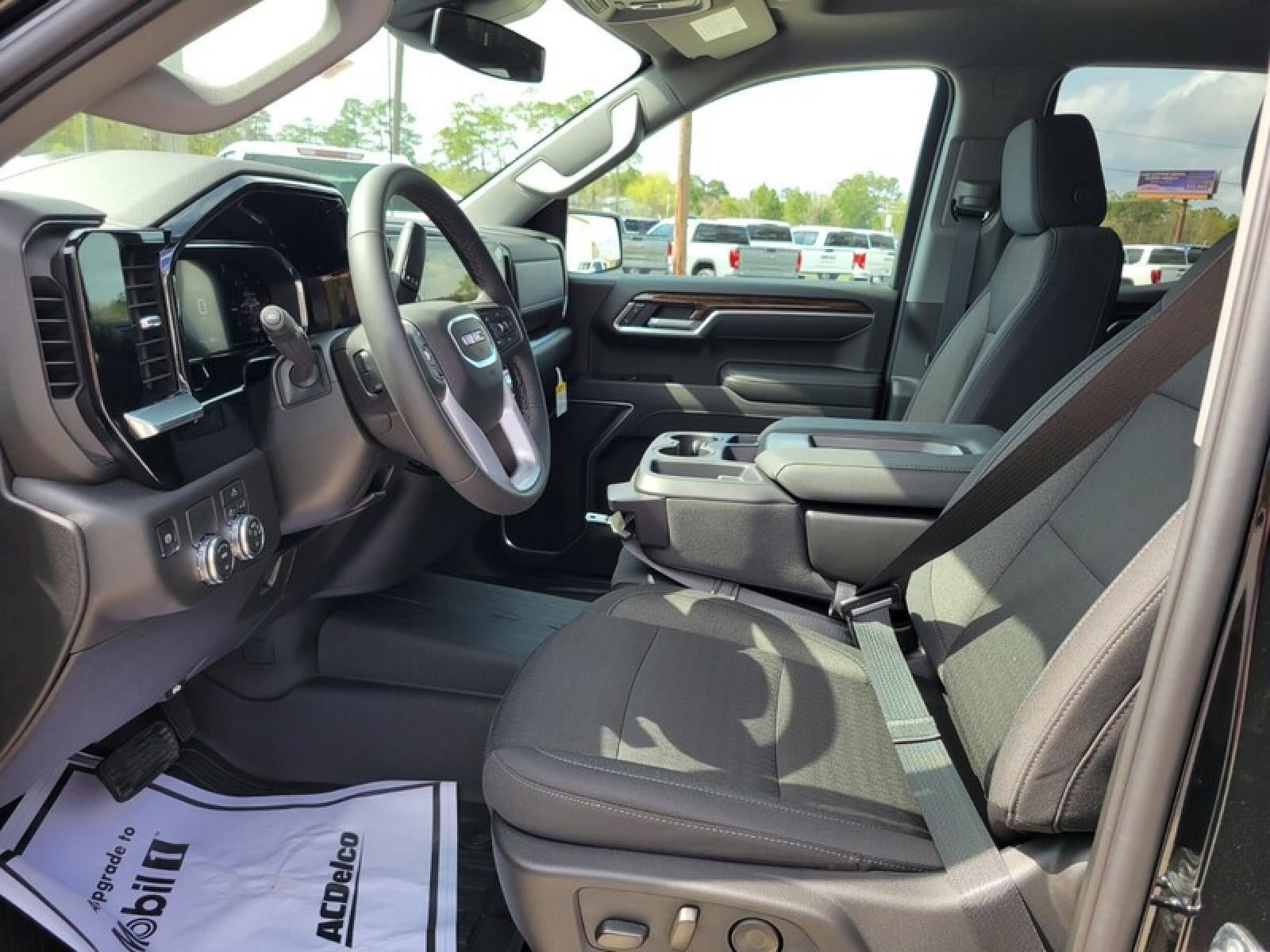 2026 GMC Sierra 1500 Double Cab Standard Box 2-Wheel Drive Elevation