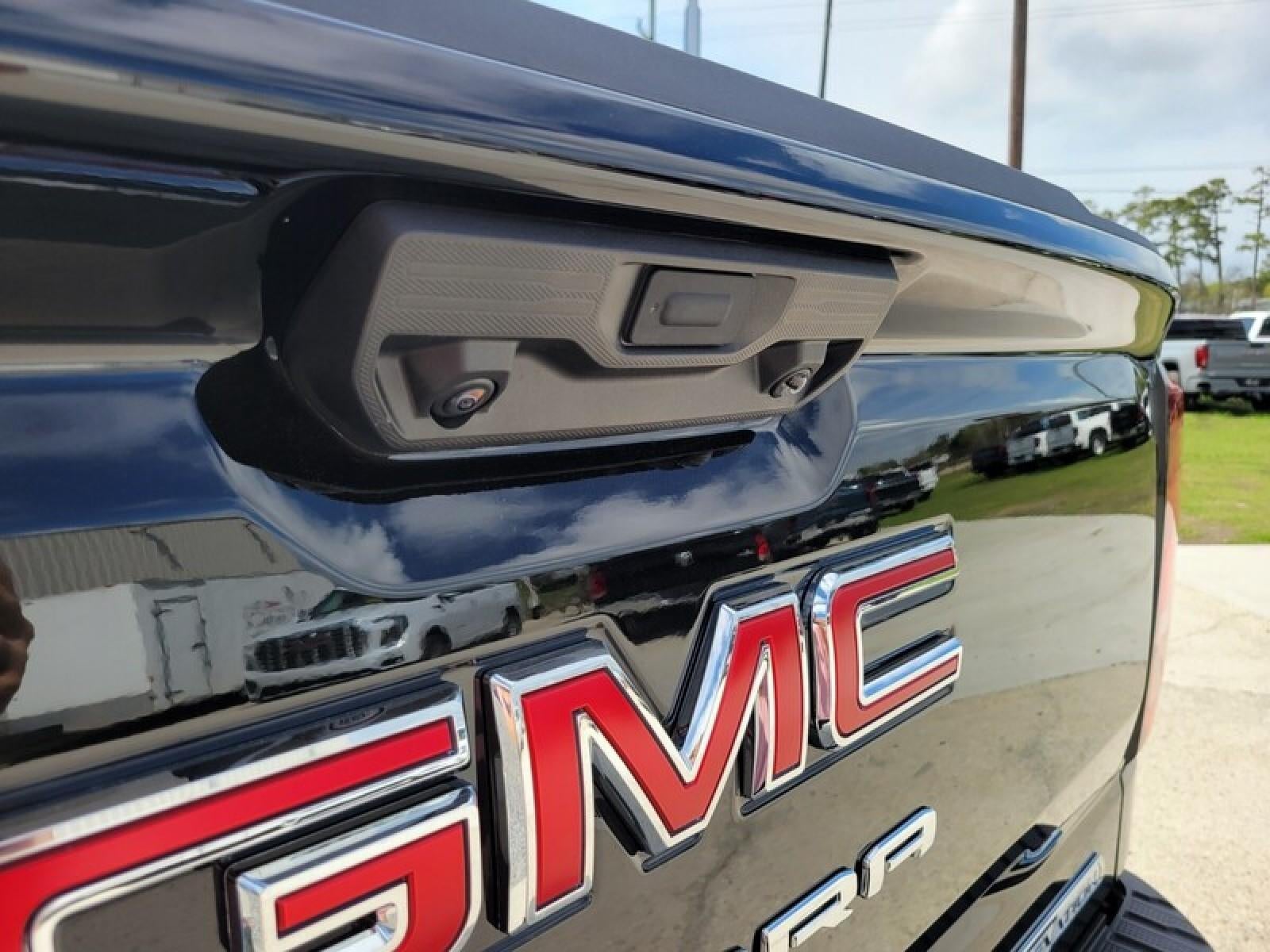 2026 GMC Sierra 1500 Double Cab Standard Box 2-Wheel Drive Elevation