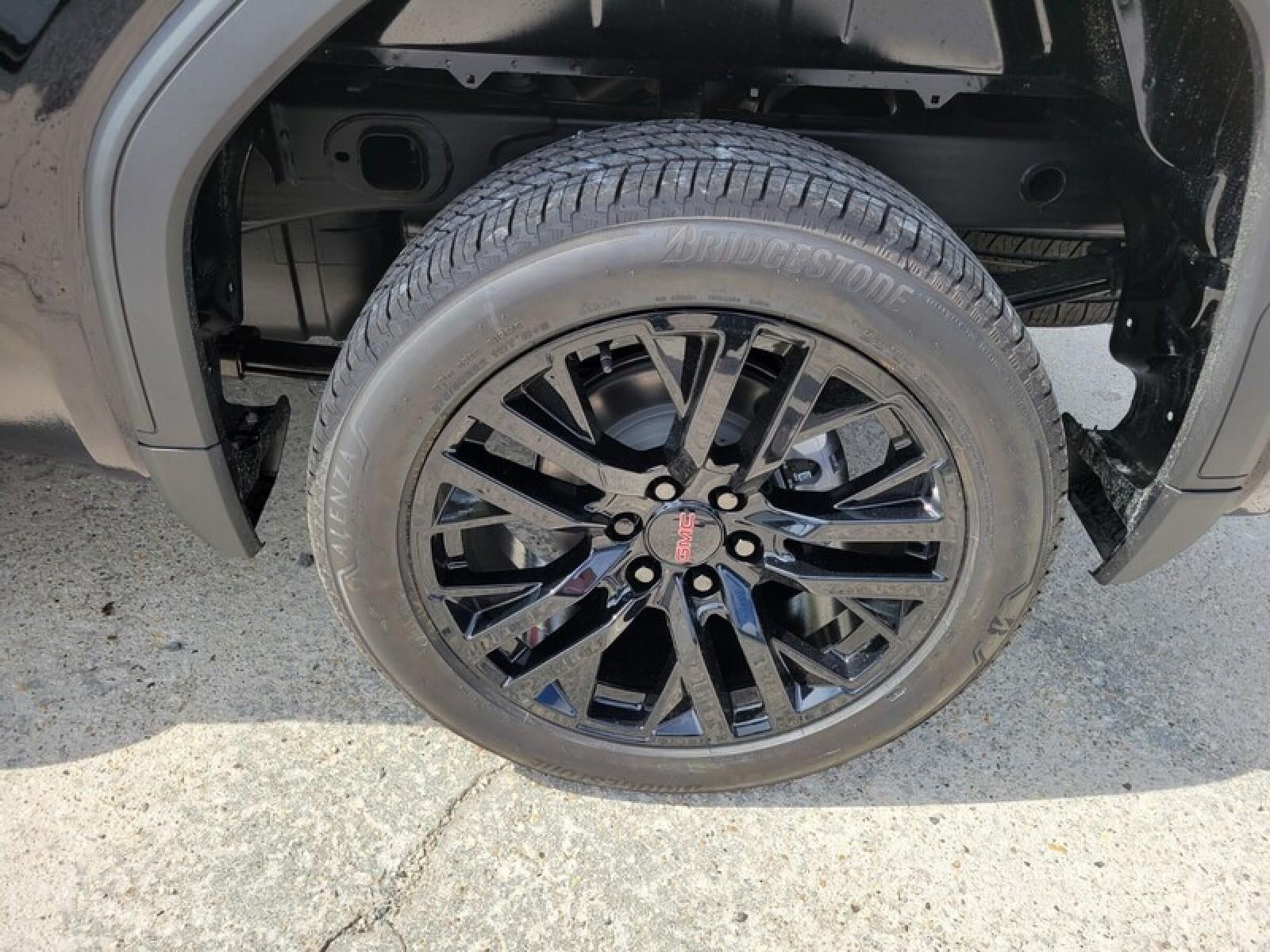 2026 GMC Sierra 1500 Double Cab Standard Box 2-Wheel Drive Elevation