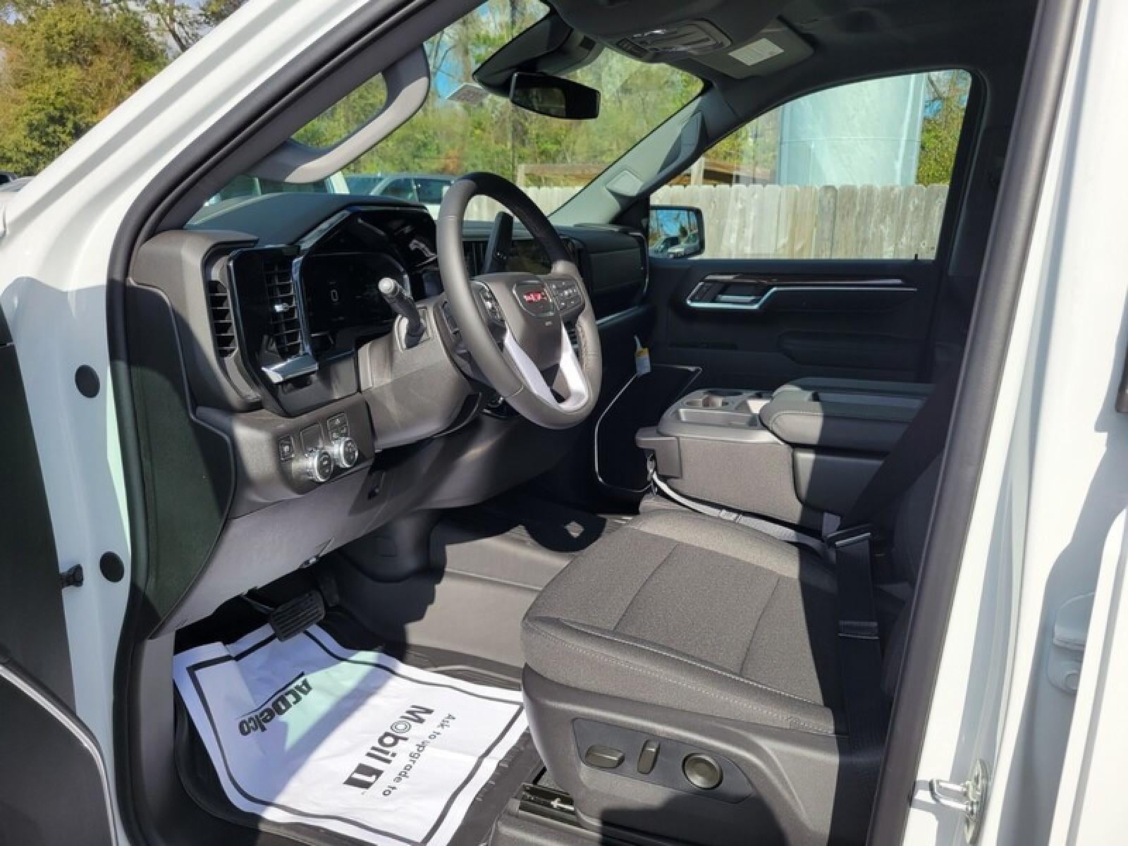 2026 GMC Sierra 1500 Double Cab Standard Box 2-Wheel Drive Elevation