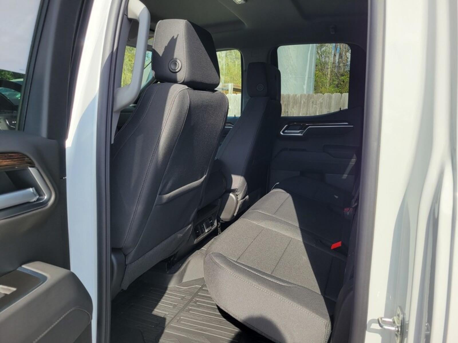 2026 GMC Sierra 1500 Double Cab Standard Box 2-Wheel Drive Elevation