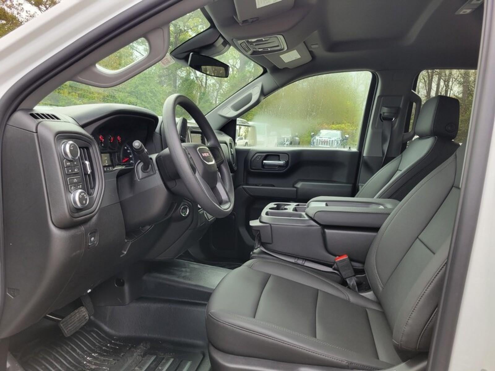 2026 GMC Sierra 1500 Double Cab Standard Box 4-Wheel Drive Pro