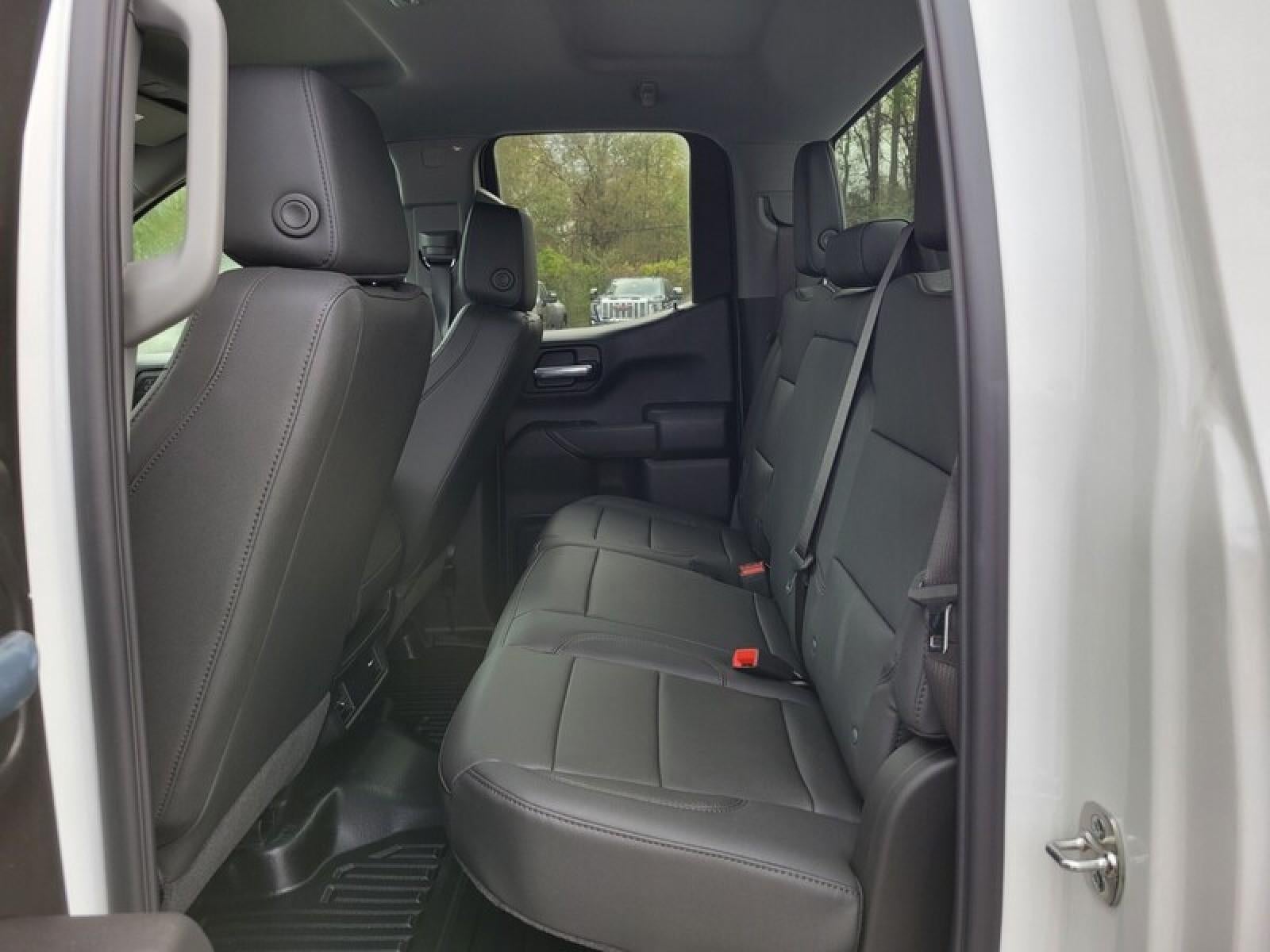 2026 GMC Sierra 1500 Double Cab Standard Box 4-Wheel Drive Pro