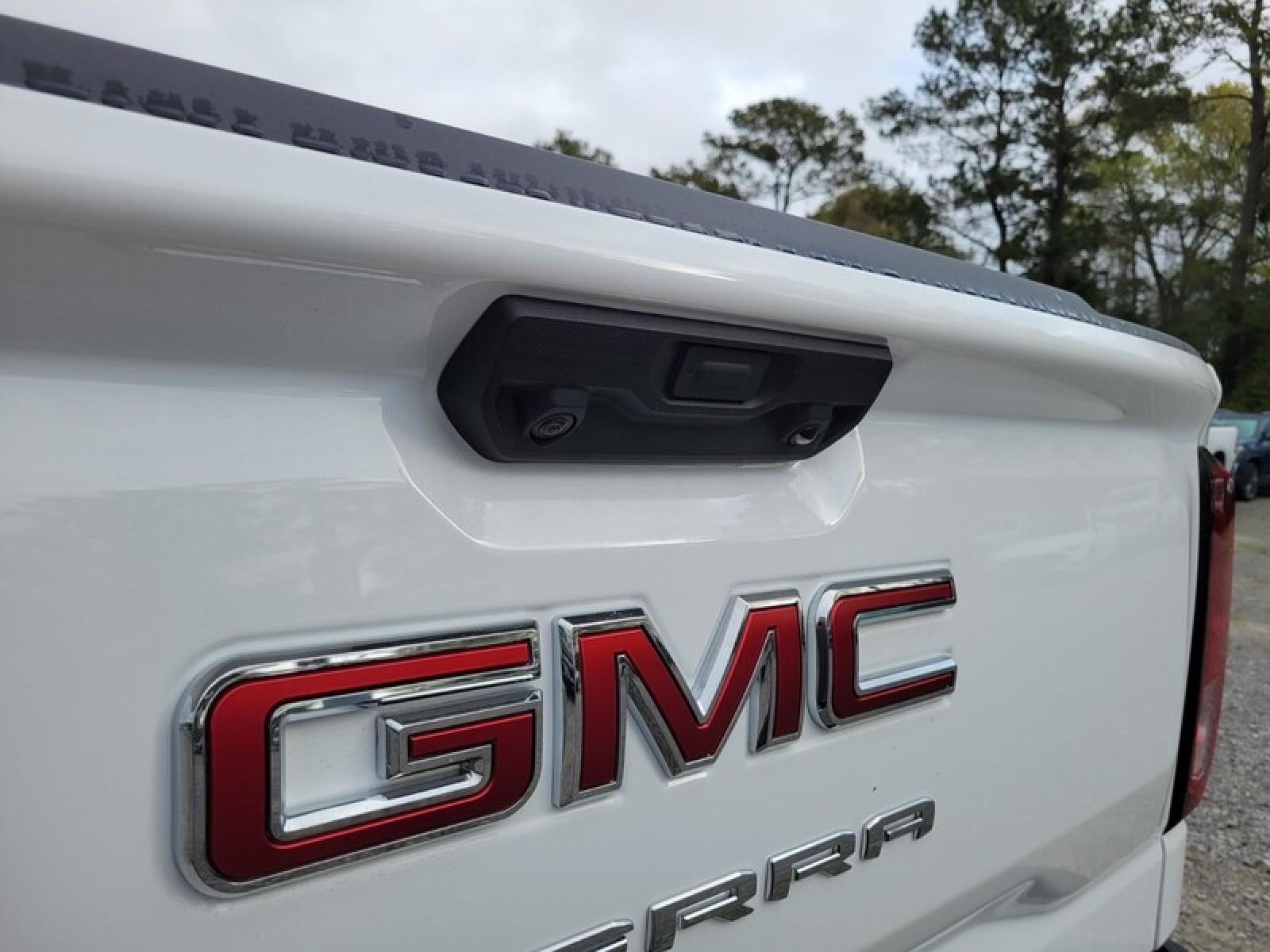 2026 GMC Sierra 1500 Double Cab Standard Box 4-Wheel Drive Pro
