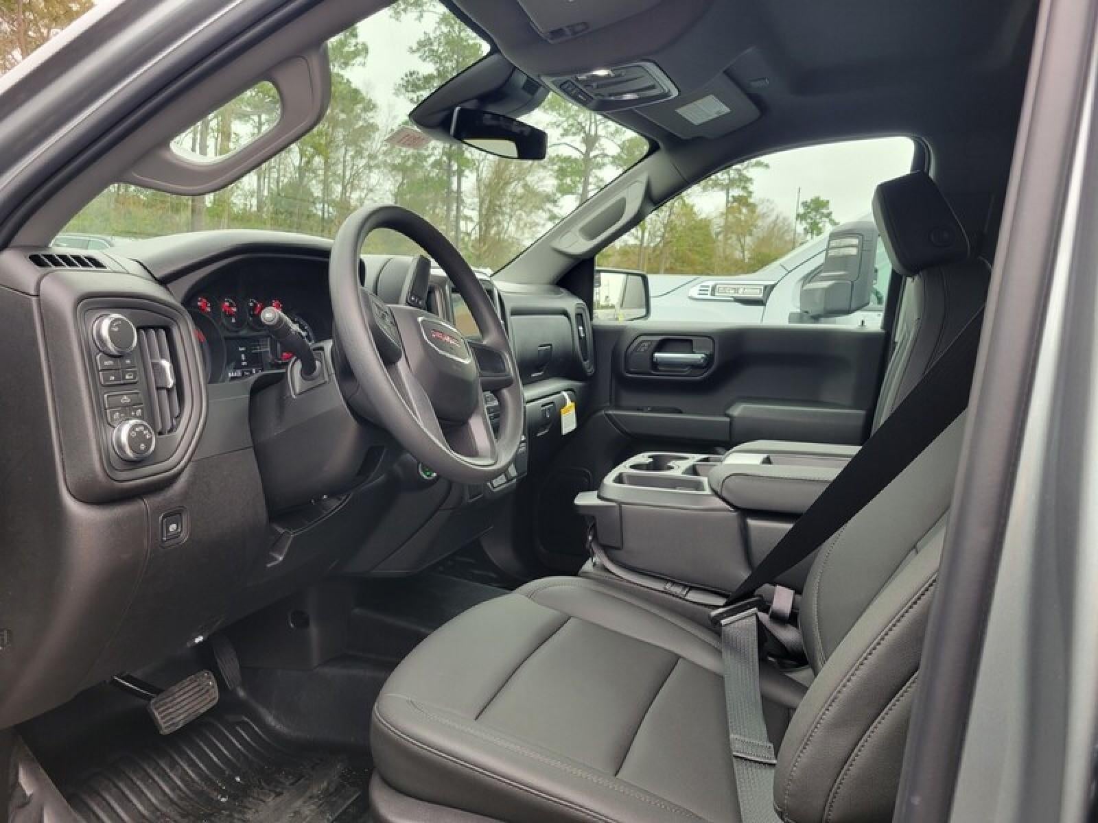 2026 GMC Sierra 1500 Double Cab Standard Box 4-Wheel Drive Pro