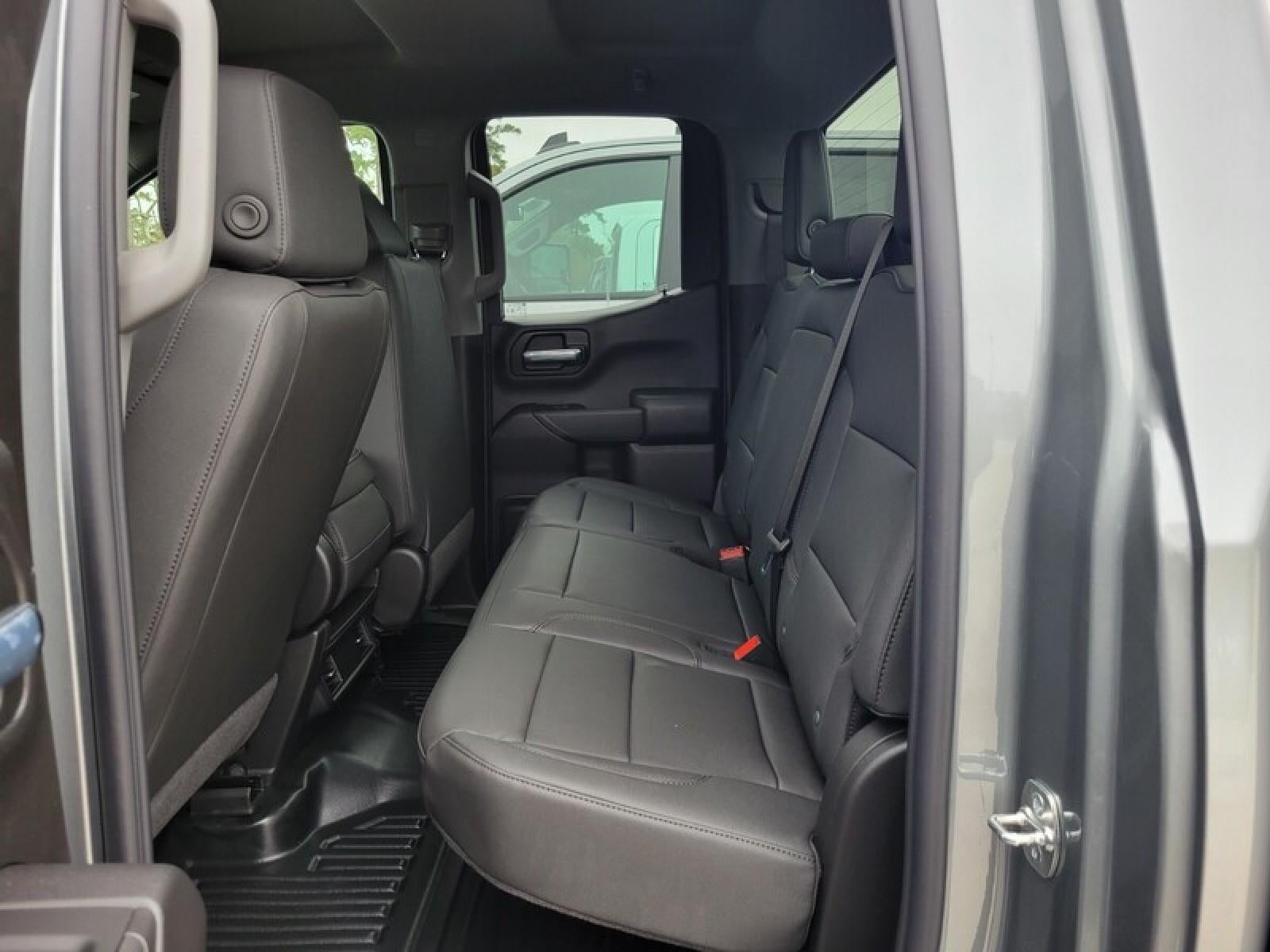 2026 GMC Sierra 1500 Double Cab Standard Box 4-Wheel Drive Pro