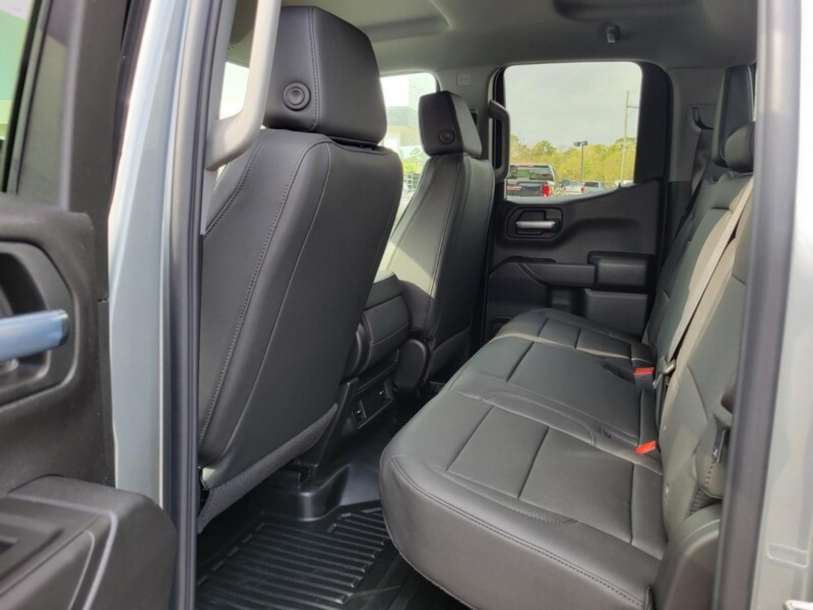 2026 GMC Sierra 1500 Double Cab Standard Box 4-Wheel Drive Pro